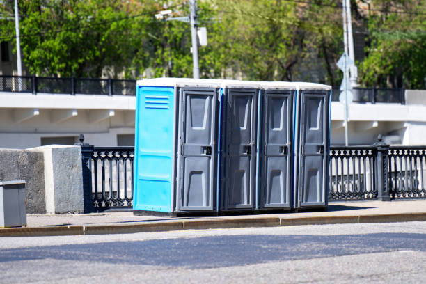 Portable Toilet Options We Offer in Lamont, MI